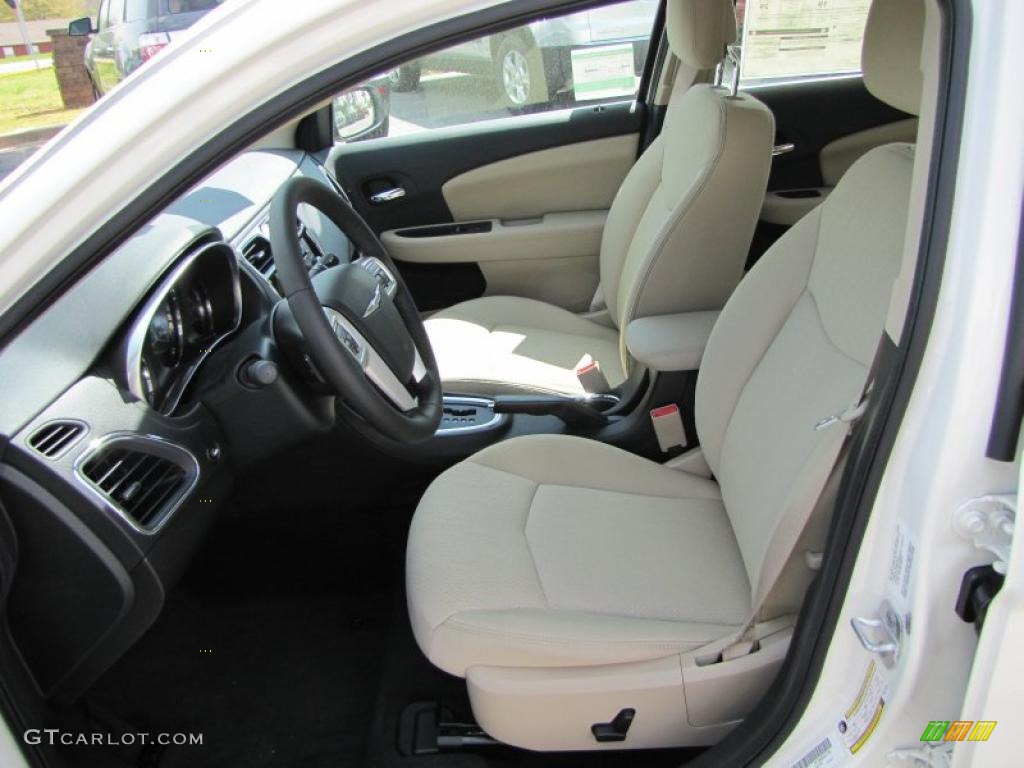 Black/Light Frost Beige Interior 2011 Chrysler 200 Touring Photo #47099933