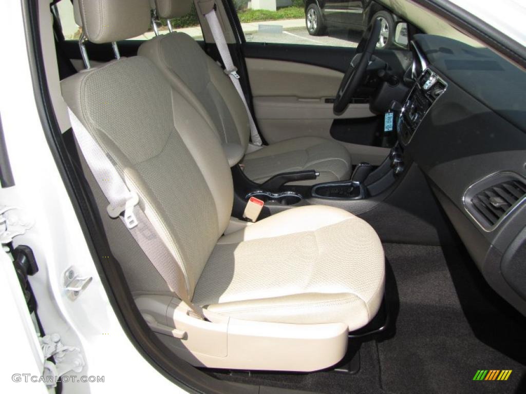 Black/Light Frost Beige Interior 2011 Chrysler 200 Touring Photo #47099969