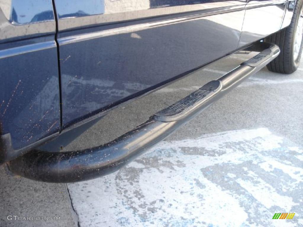 2004 F150 XLT SuperCrew - True Blue Metallic / Dark Flint photo #31