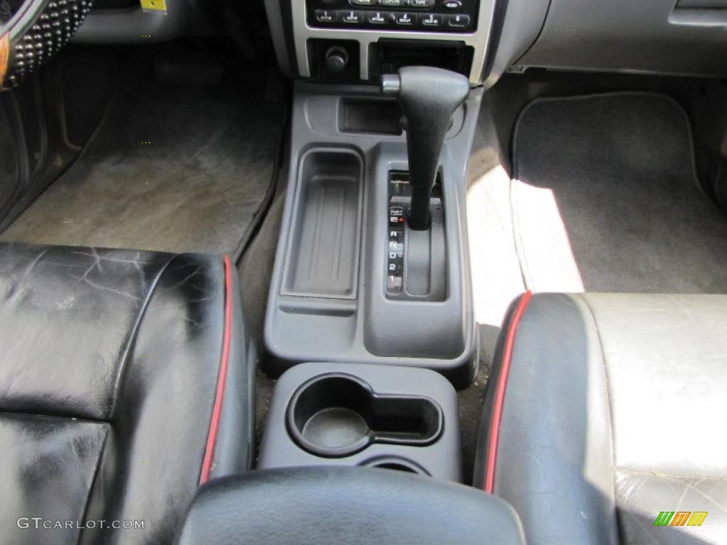2000 Xterra SE V6 - Aztec Red / Dusk photo #18