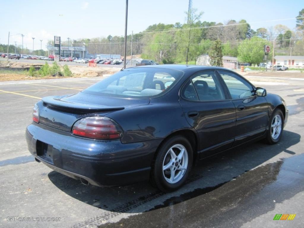 2002 Grand Prix GT Sedan - Blue Black Metallic / Graphite photo #5