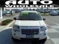 Alaska White - LR2 HSE Photo No. 2