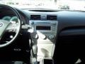 Black - Camry SE Photo No. 8