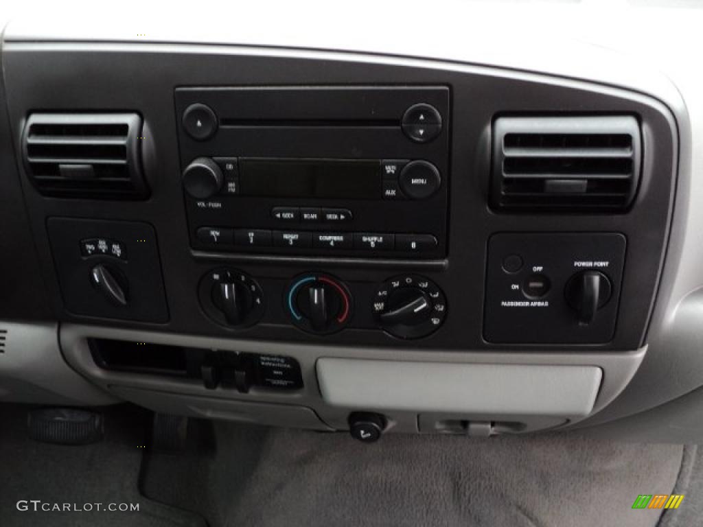 2007 F250 Super Duty XLT SuperCab 4x4 - Dark Shadow Grey Metallic / Dark Flint cloth photo #14
