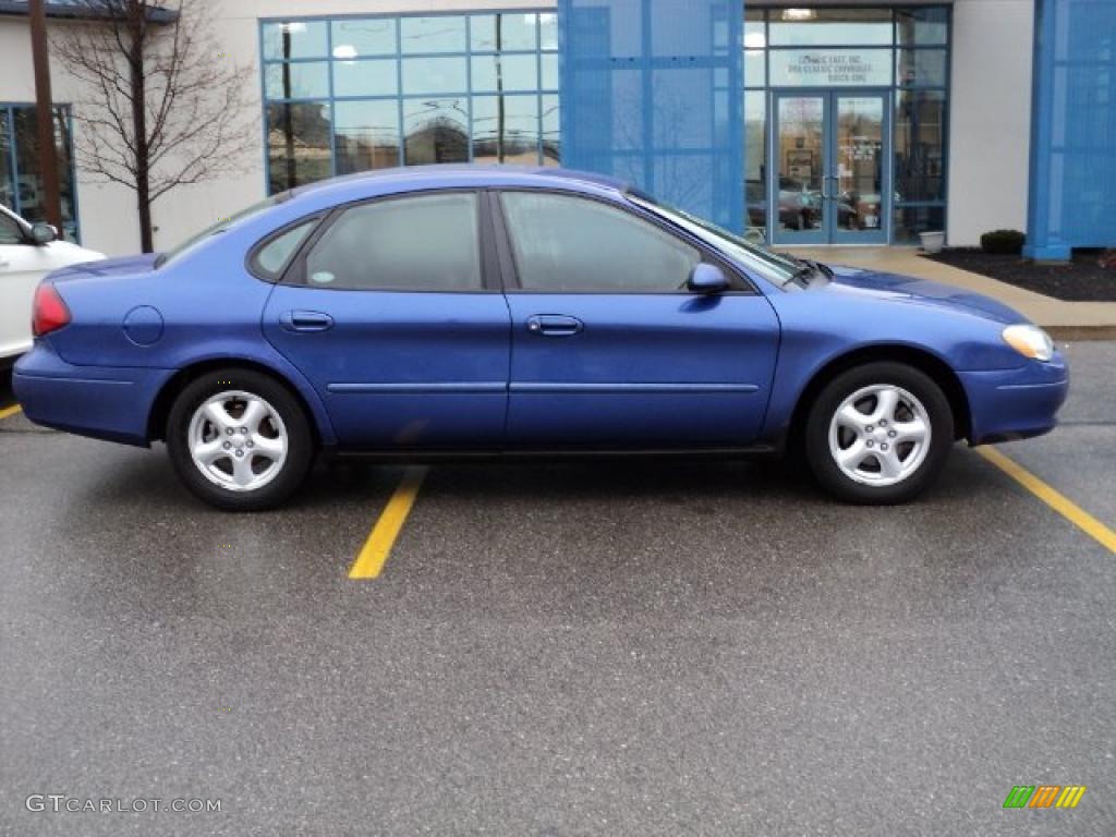 Patriot Blue Metallic 2003 Ford Taurus SE Exterior Photo #47108228