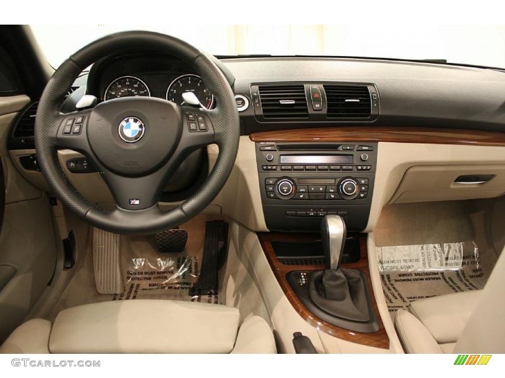 2010 BMW 1 Series 135i Convertible Dashboard Photos