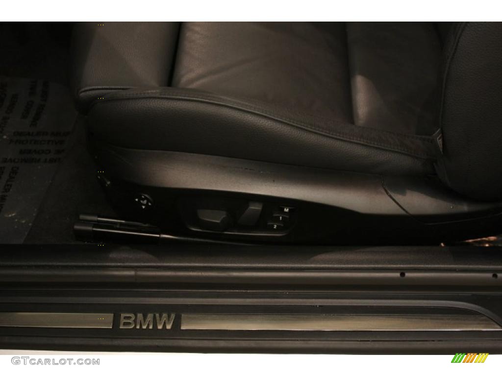 2010 3 Series 328i xDrive Coupe - Titanium Silver Metallic / Black Dakota Leather photo #6