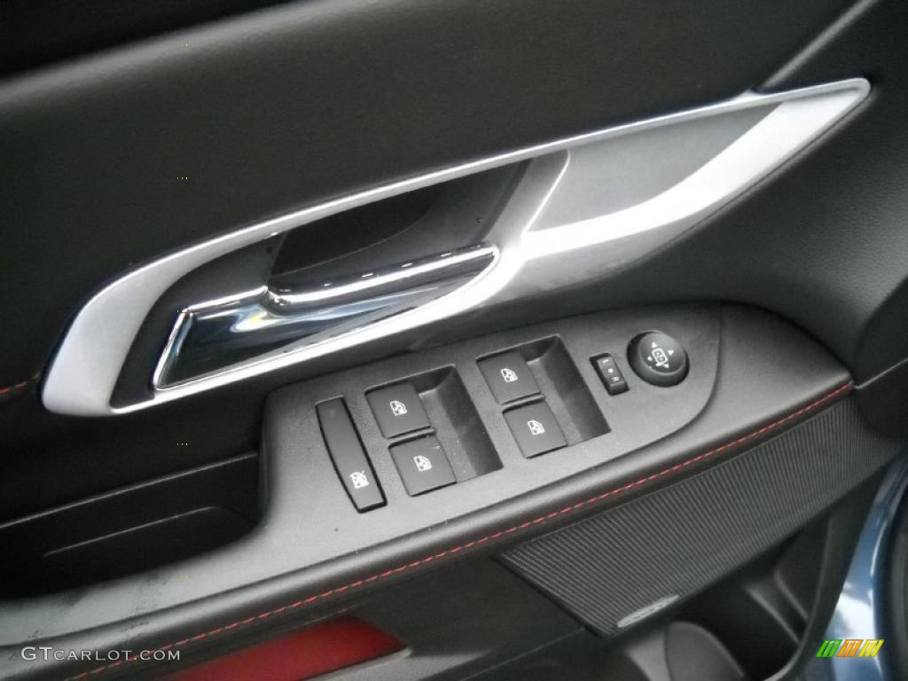 2011 GMC Terrain SLE AWD Controls Photo #47114036