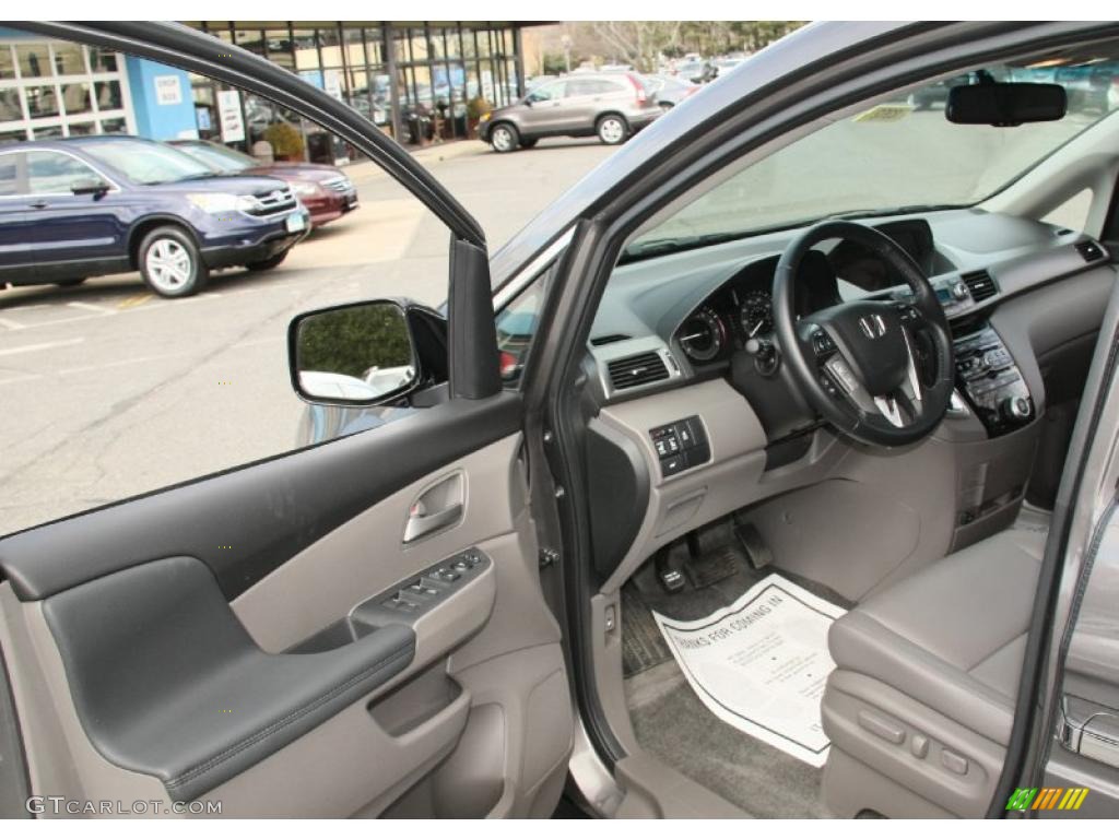 Gray Interior 2011 Honda Odyssey EX-L Photo #47115587