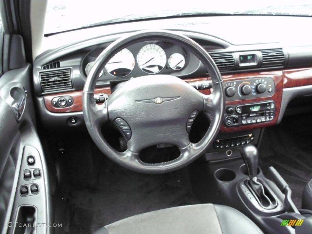 2003 Chrysler Sebring LXi Sedan Dark Slate Gray Dashboard Photo #47115956