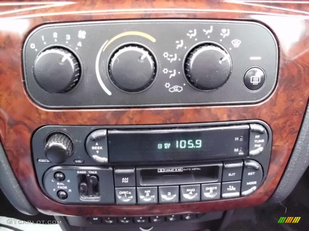 2003 Chrysler Sebring LXi Sedan Controls Photo #47116130