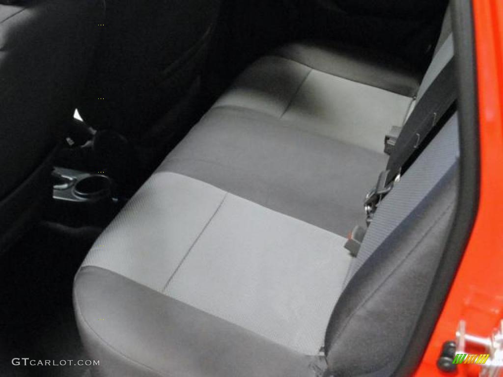 2010 Aveo Aveo5 LT - Sport Red / Charcoal photo #12