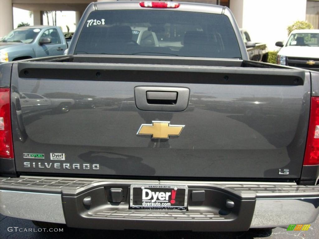 2011 Silverado 1500 LS Crew Cab - Taupe Gray Metallic / Dark Titanium photo #5