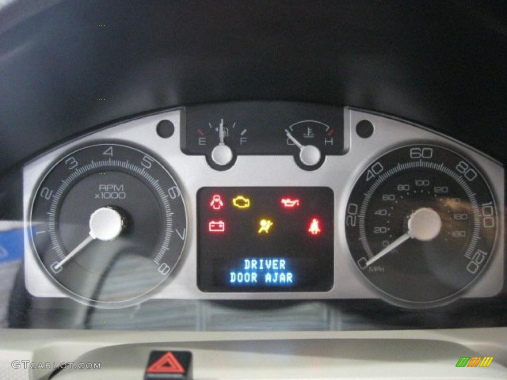 2008 Mariner V6 Premier 4WD - Black Pearl Slate / Black/Stone photo #25