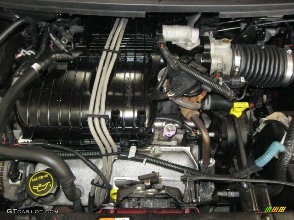 2004 Ford Freestar SE Engine Photos