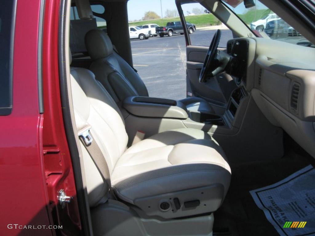 2006 Tahoe Z71 4x4 - Sport Red Metallic / Tan/Neutral photo #19