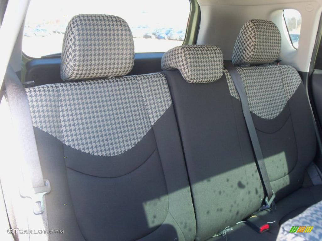 Sand/Black Houndstooth Cloth Interior 2011 Kia Soul ! Photo #47123334