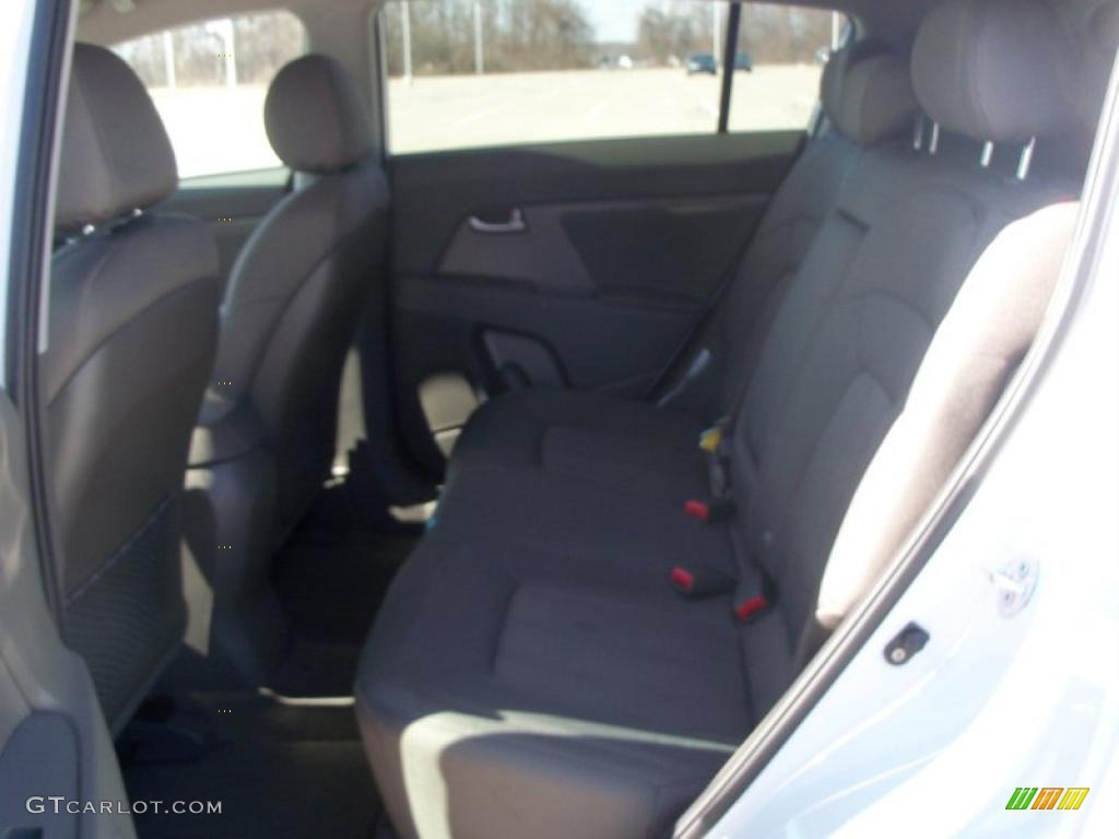 Alpine Gray Interior 2011 Kia Sportage LX Photo #47124729