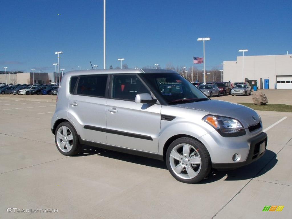 Bright Silver 2011 Kia Soul Sport Exterior Photo #47124987