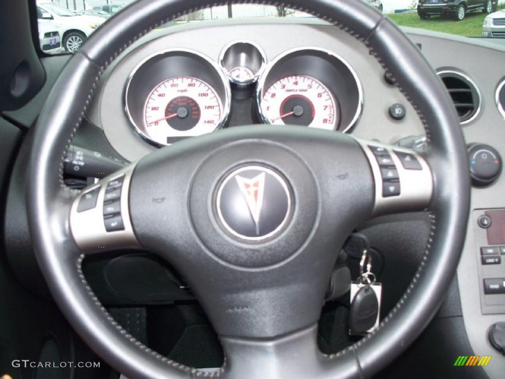 2008 Pontiac Solstice Roadster Ebony Steering Wheel Photo #47127192