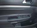 Black - Jetta SE Sedan Photo No. 14