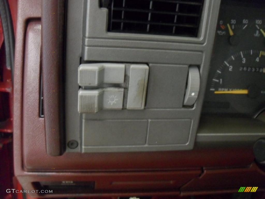 1992 Chevrolet C/K K1500 Regular Cab 4x4 Controls Photos