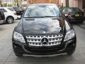 Black - ML 350 4Matic Photo No. 6