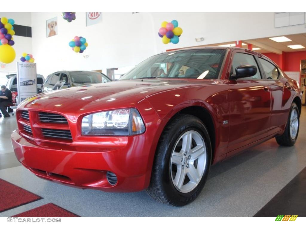 2008 Charger SE - Inferno Red Crystal Pearl / Dark Slate Gray photo #2