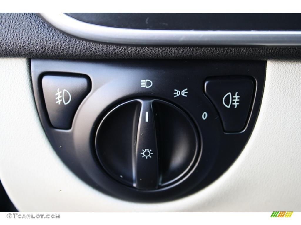 2007 Saab 9-3 2.0T SportCombi Wagon Controls Photo #47131497