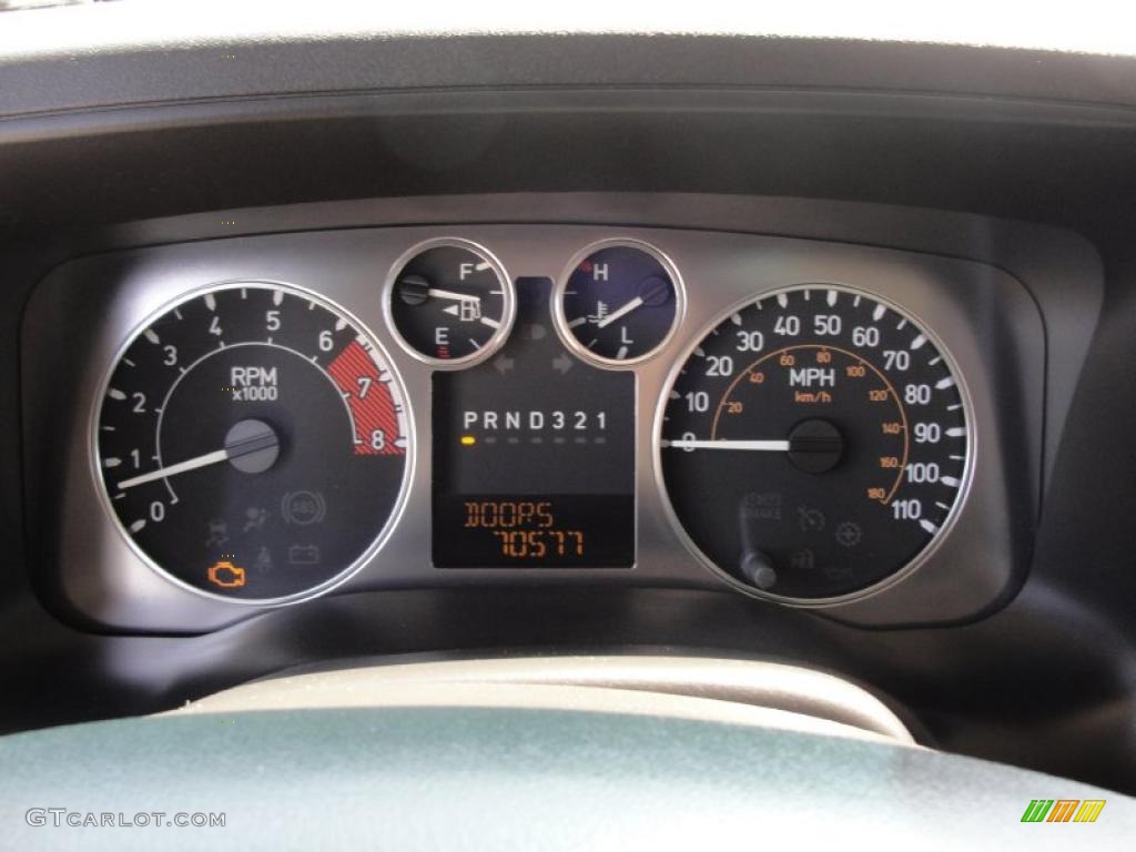 2006 Hummer H3 Standard H3 Model Gauges Photo #47132583
