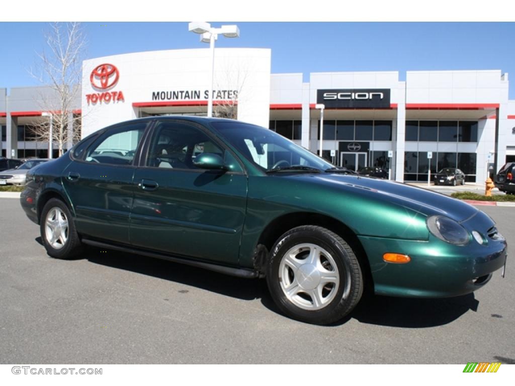 1999 Taurus SE - Tropic Green Metallic / Medium Graphite photo #1