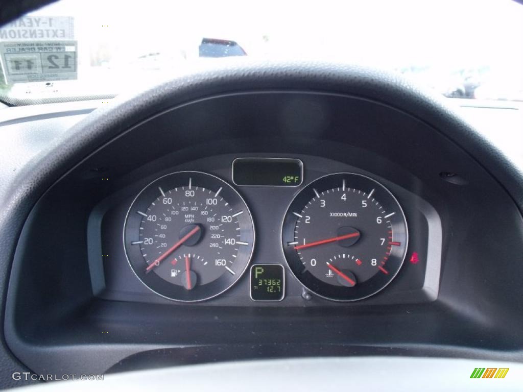 2008 Volvo V50 T5 Gauges Photo #47133414