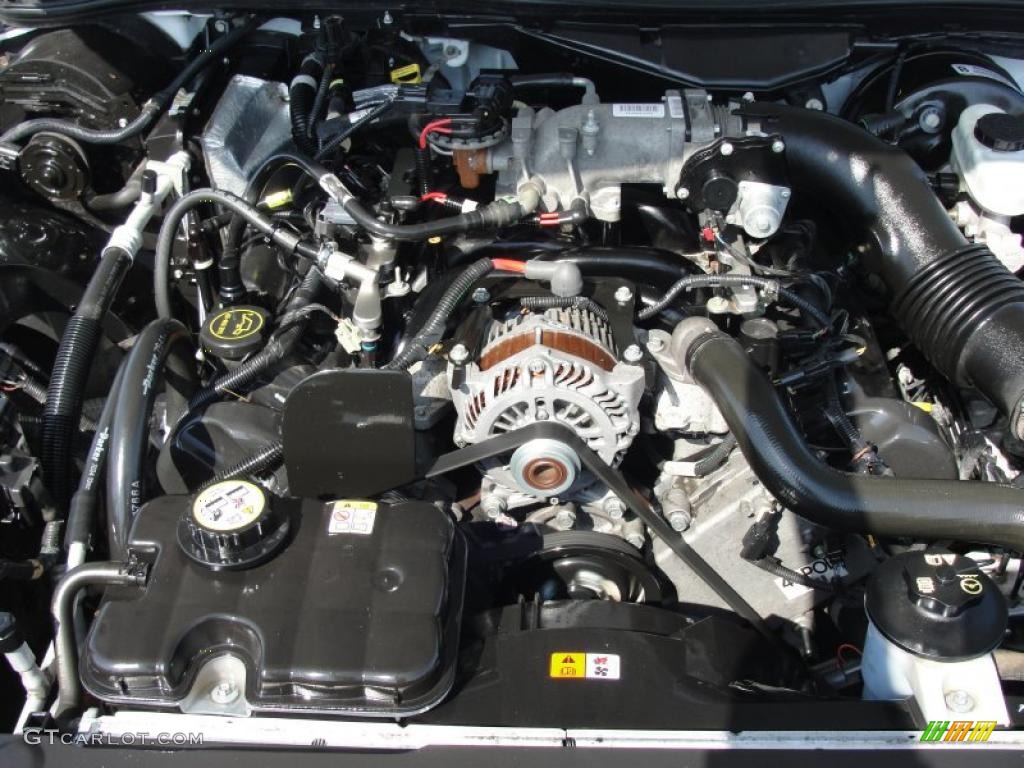 2007 Ford Crown Victoria Police Interceptor 4.6 Liter SOHC 16-Valve V8 Engine Photo #47133534
