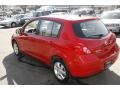 Red Alert - Versa S Photo No. 8