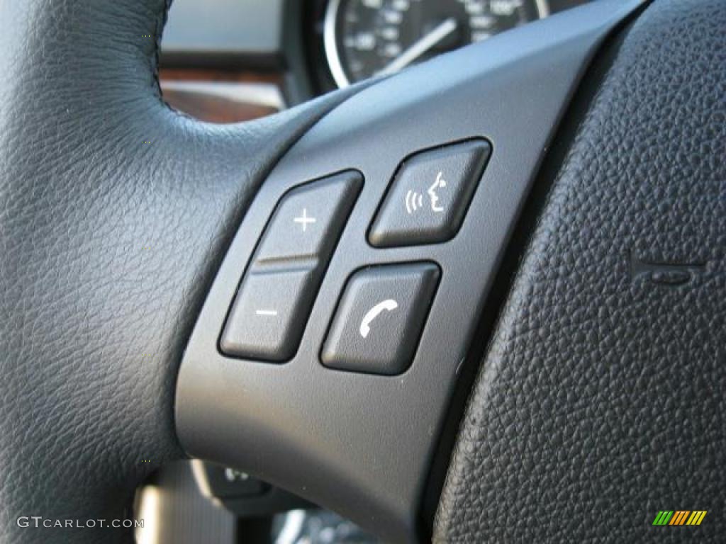 2010 BMW 3 Series 328i Sedan Controls Photo #47133690