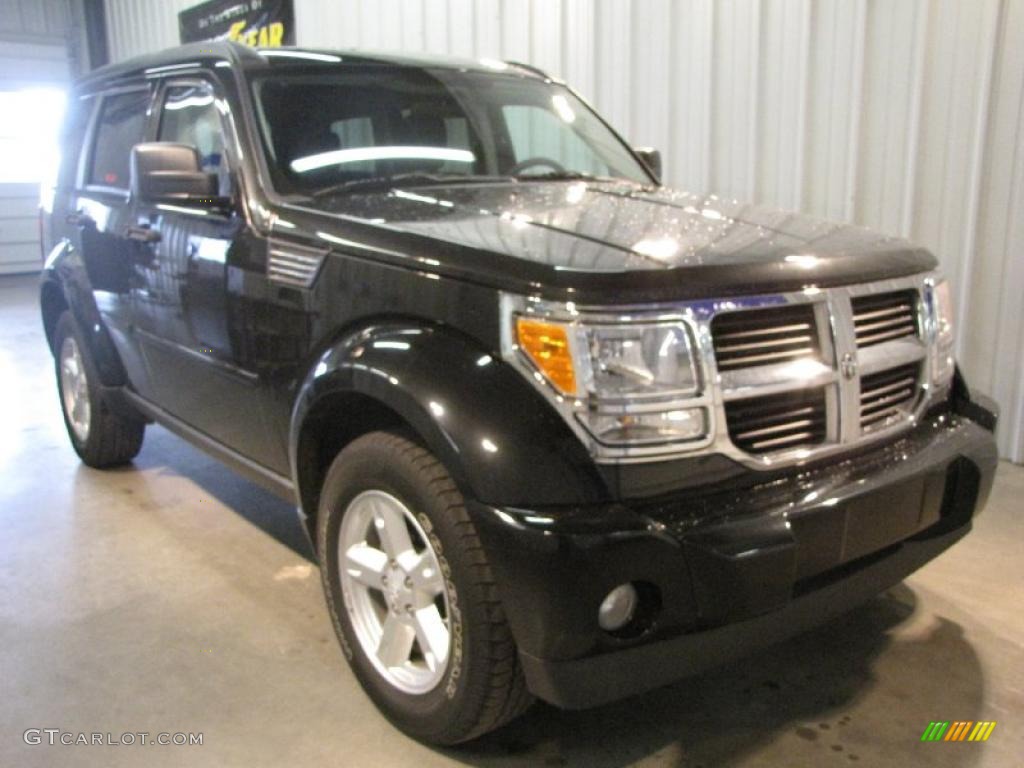 Brilliant Black Crystal Pearl Dodge Nitro