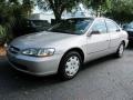 1998 Regent Silver Pearl Honda Accord LX Sedan  photo #4
