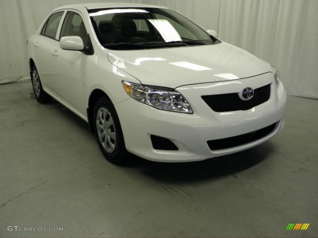 Super White Toyota Corolla