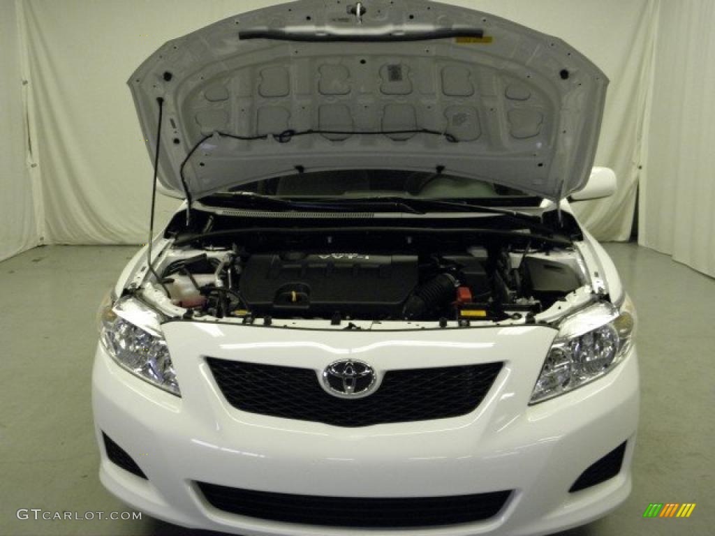 2009 Corolla LE - Super White / Ash photo #4