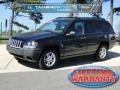 2004 Brillant Black Crystal Pearl Jeep Grand Cherokee Laredo  photo #1