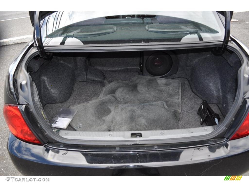 2006 Nissan Sentra 1.8 S Trunk Photo #47138142