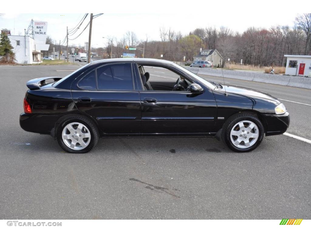 Blackout 2006 Nissan Sentra 1.8 S Exterior Photo #47138451