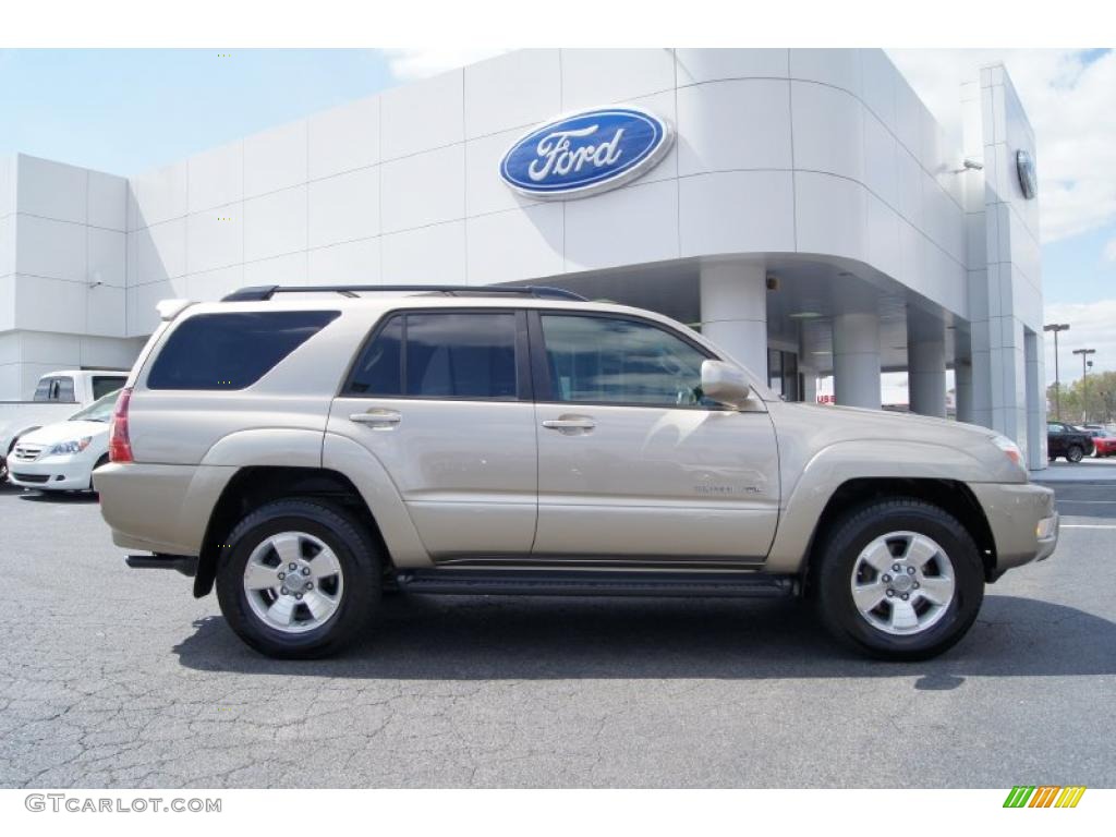 2005 4Runner Limited 4x4 - Dorado Gold Pearl / Taupe photo #2
