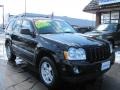 Black - Grand Cherokee Laredo 4x4 Photo No. 24