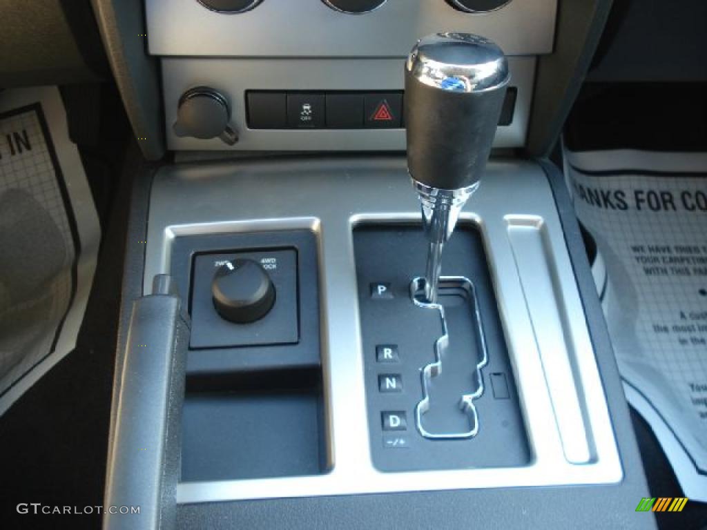 2011 Dodge Nitro Heat 4.0 4x4 5 Speed Automatic Transmission Photo #47141421