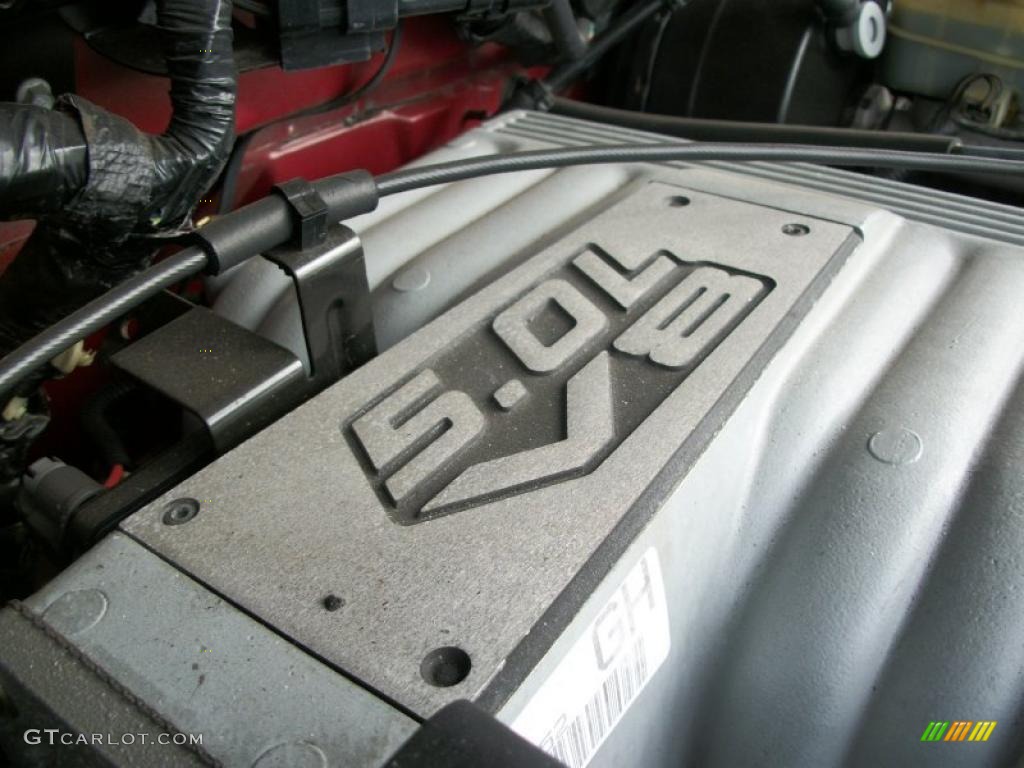 1997 Ford Explorer XLT 4x4 5.0 Liter OHV 16-Valve V8 Engine Photo #47143143
