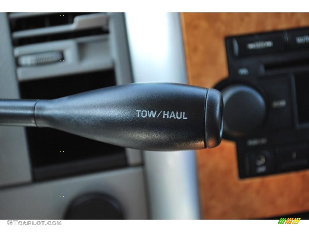 2007 Chrysler Aspen Limited Transmission Photos