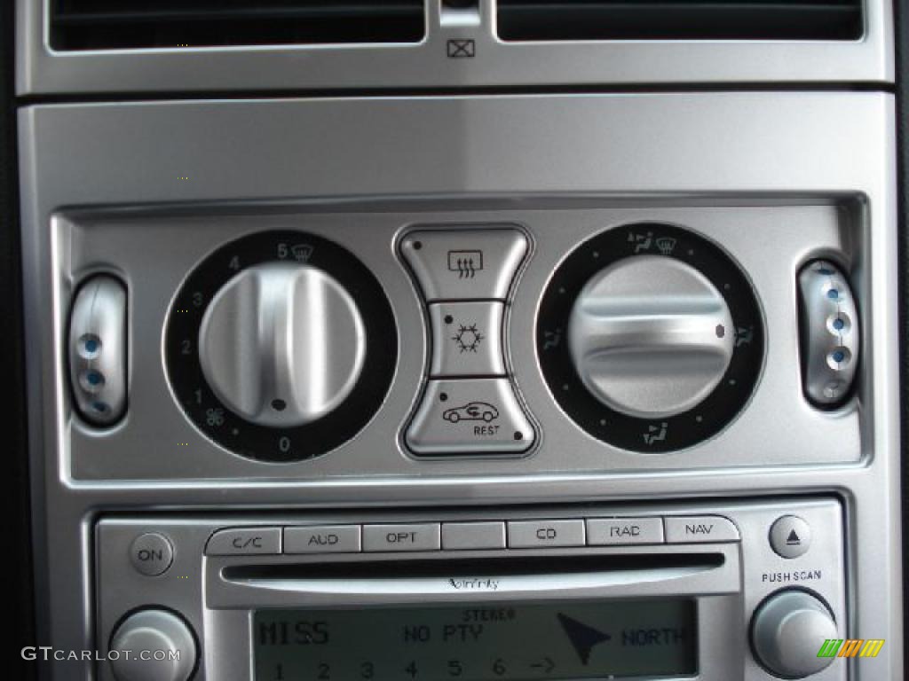 2007 Chrysler Crossfire Limited Coupe Controls Photo #47144478