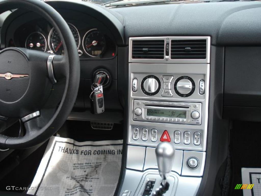 2007 Chrysler Crossfire Limited Coupe Controls Photo #47144562