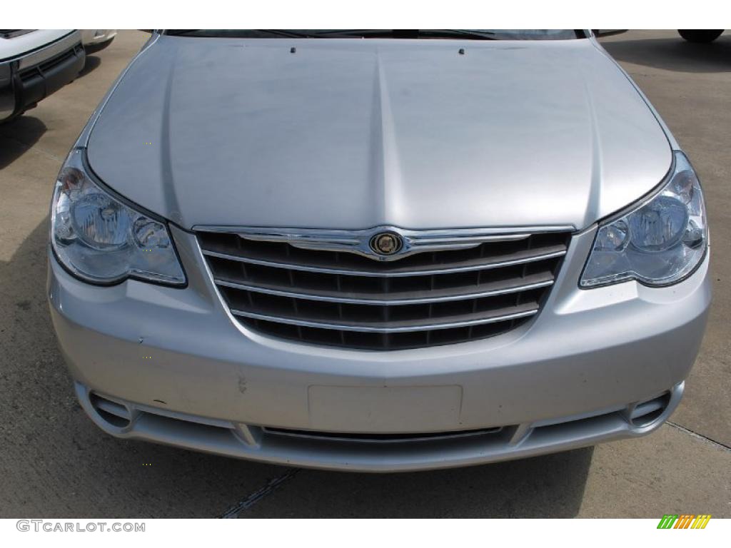 2010 Sebring Limited Sedan - Bright Silver Metallic / Dark Slate Gray photo #8